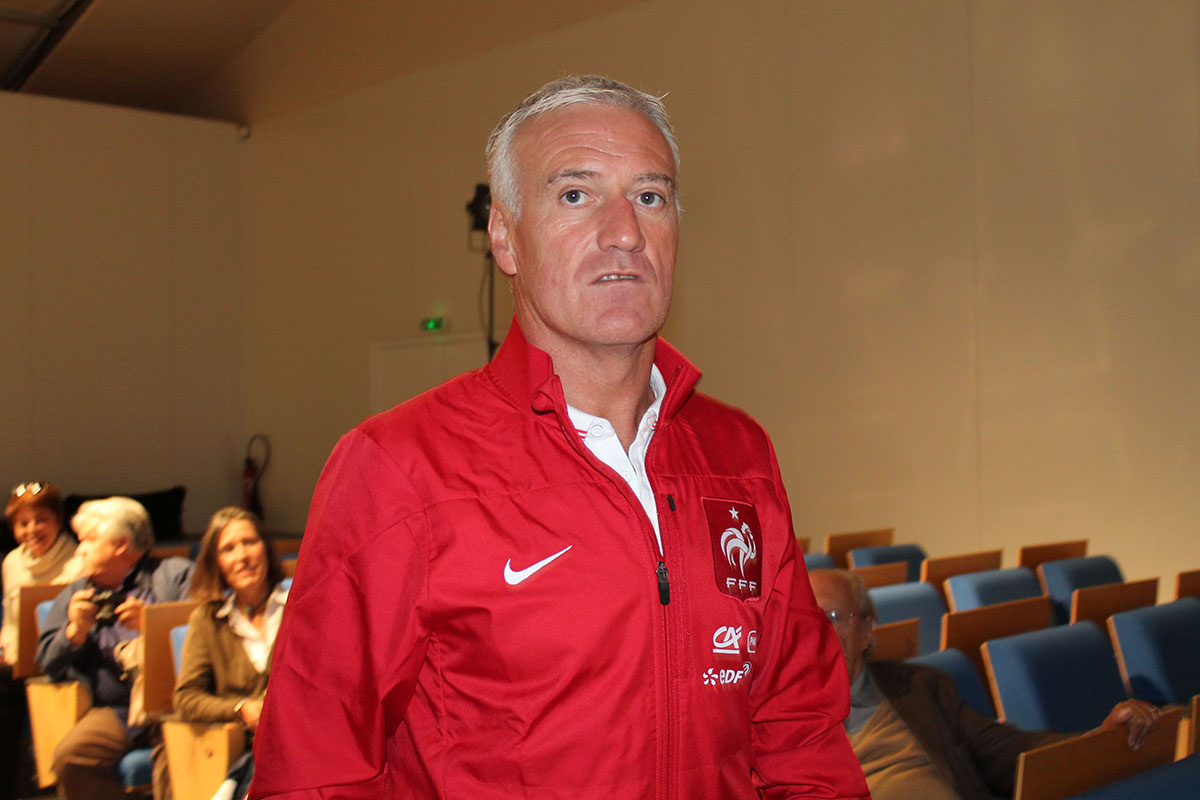 Le sélectionneur, Didier Deschamps fréquente les lieux depuis avril 1989, date de sa 1ère sélection chez les Bleus, face à la Yougoslavie.